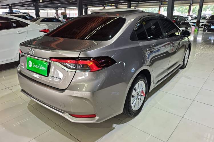 Used Toyota Corolla 2021 TNGA 1.5L CVT Elite Edition Exterior 5