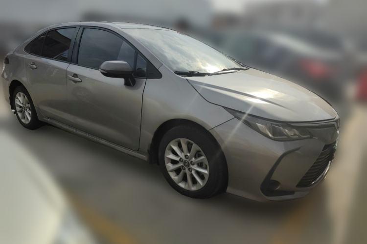 Used Toyota Corolla 2021 Dual-Motor 1.8L E-CVT Elite Edition Front Right 45 Deg