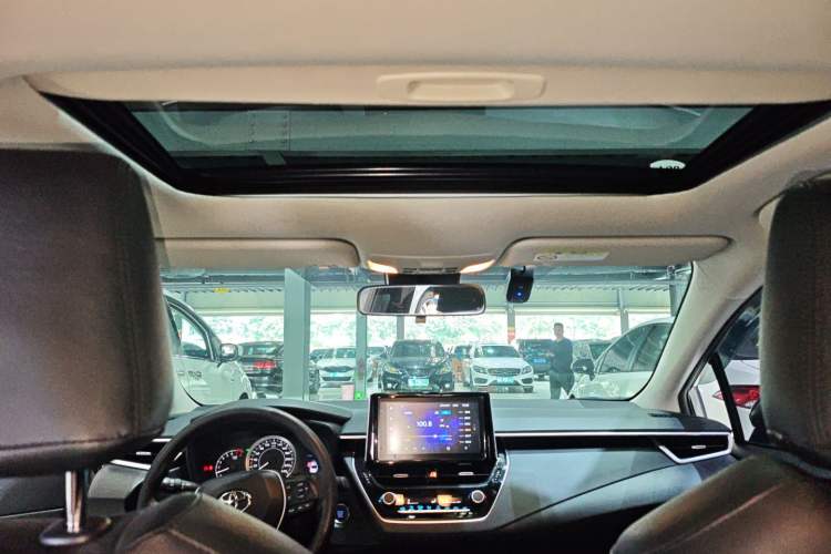 Used Toyota Corolla 2021 TNGA 1.5L CVT Elite Edition Headliner