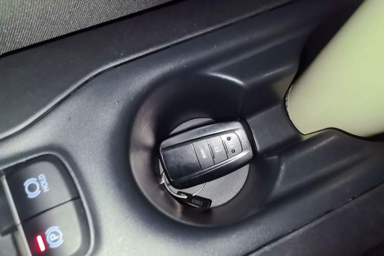 Used Toyota Corolla 2021 Dual-Engine 1.8L E-CVT Pioneer Edition Interior 1