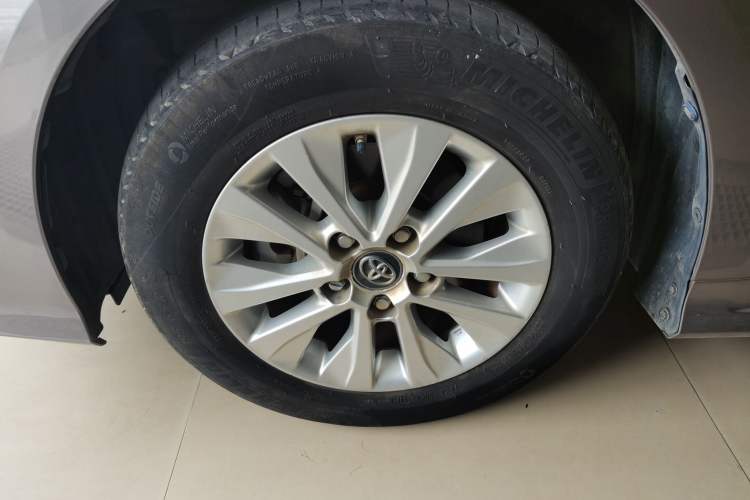 Used Toyota Corolla 2021 1.2T S-CVT Pioneer PLUS Edition Left Front Wheel Hub
