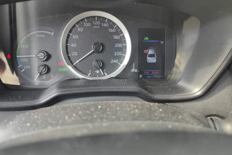 Used Toyota Corolla 2021 Dual-Motor 1.8L E-CVT Elite Edition Odometer Close Up