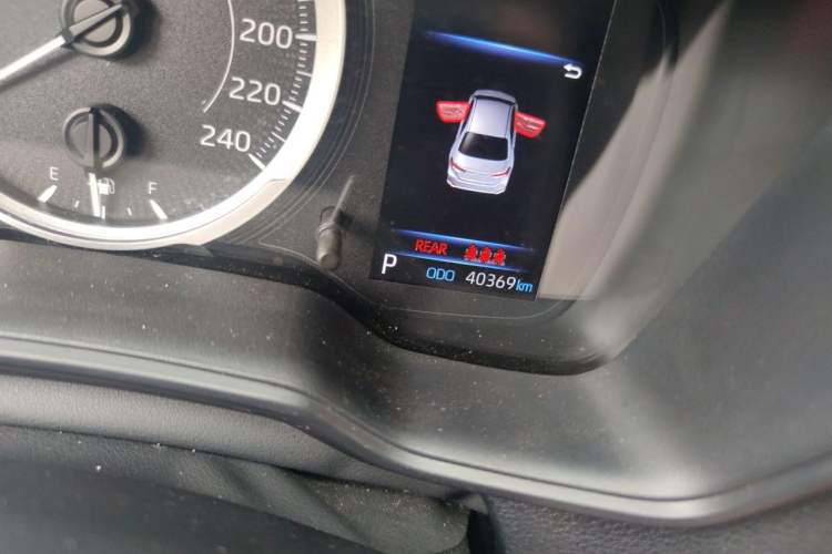 Used Toyota Corolla 2021 1.2T S-CVT Pioneer PLUS Edition Odometer Close Up