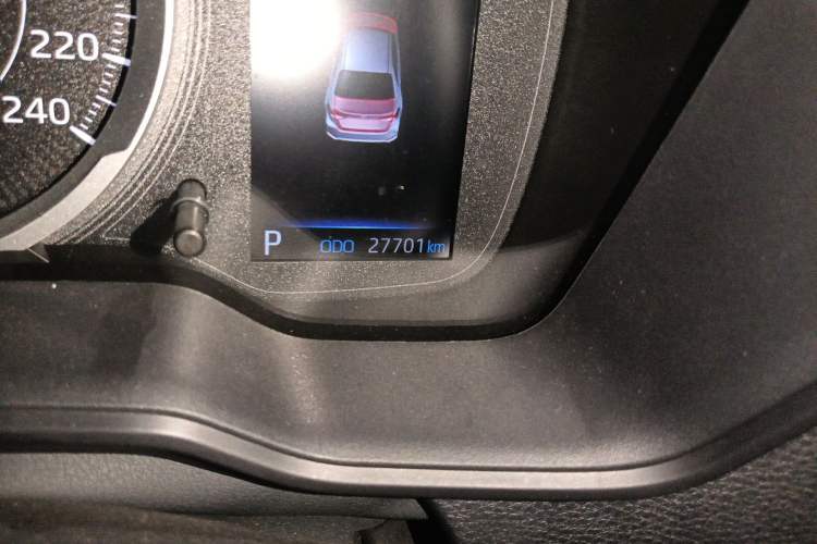 Used Toyota Corolla 2021 1.2T S-CVT Elite Edition Odometer Close Up