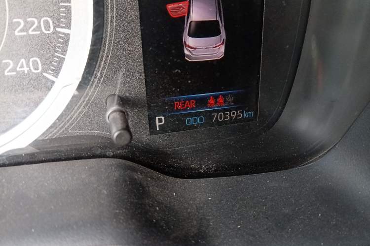 Used Toyota Corolla 2021 1.2T S-CVT Elite Edition Odometer Close Up