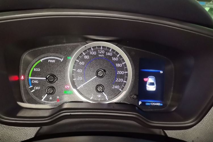 Used Toyota Corolla 2021 Dual-Engine 1.8L E-CVT Pioneer Edition Odometer Close Up
