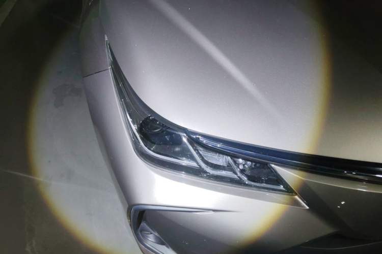 Used Toyota Corolla 2021 1.2T S-CVT Pioneer Edition Right Front Headlight