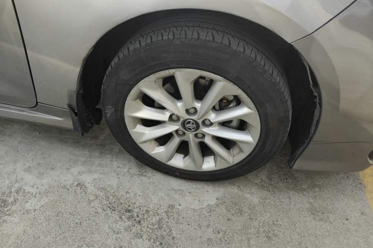 Used Toyota Corolla 2021 Dual-Motor 1.8L E-CVT Elite Edition Right Front Wheel Hub