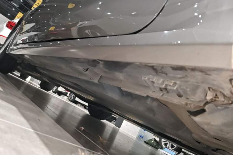 Used Toyota Corolla 2021 TNGA 1.5L CVT Pioneer Edition Right Side Sill