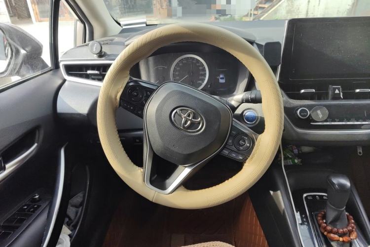 Used Toyota Corolla 2021 Dual-Motor 1.8L E-CVT Elite Edition Steering Wheel