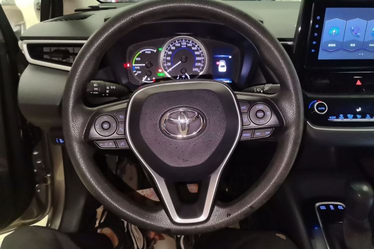 Used Toyota Corolla 2021 Dual-Engine 1.8L E-CVT Pioneer Edition Steering Wheel
