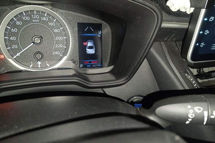 Used Toyota Corolla 2021 1.2T S-CVT Pioneer PLUS Edition Odometer Close Up
