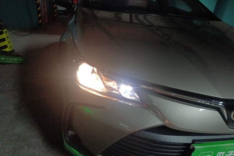 Used Toyota Corolla 2021 1.2T S-CVT Pioneer PLUS Edition Right Front Headlight