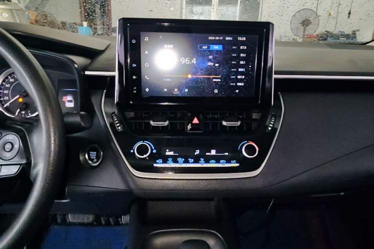 Used Toyota Corolla 2021 1.2T S-CVT Elite Edition Audio And AC Panel