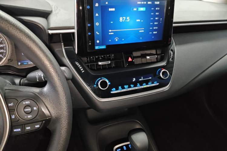 Used Toyota Corolla 2021 1.2T S-CVT Elite Edition Audio And AC Panel