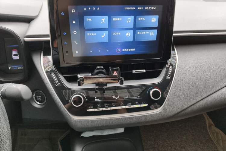 Used Toyota Corolla 2021 TNGA 1.5L CVT Elite Edition Audio And AC Panel