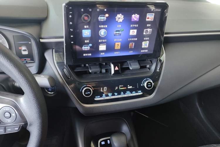 Used Toyota Corolla 2021 Dual-Engine 1.8L E-CVT Pioneer Edition Audio And AC Panel