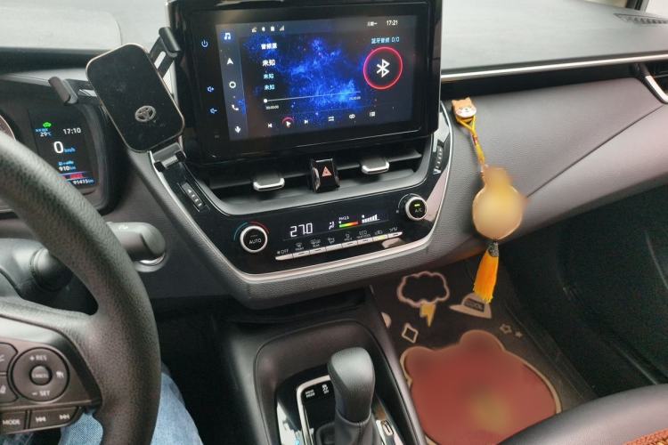 Used Toyota Corolla 2021 Dual-Motor 1.8L E-CVT Elite Edition Audio And AC Panel