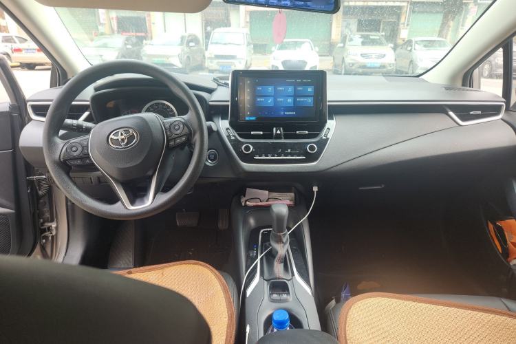 Used Toyota Corolla 2021 1.2T S-CVT Elite PLUS Edition Center Console