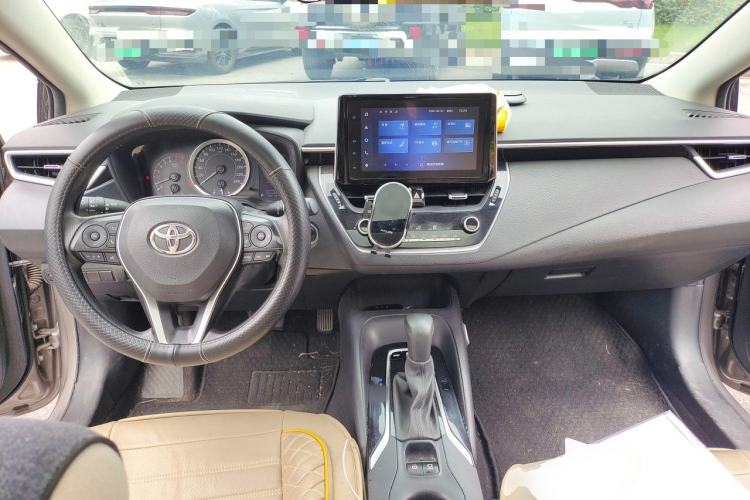 Used Toyota Corolla 2021 1.2T S-CVT Elite Edition Center Console