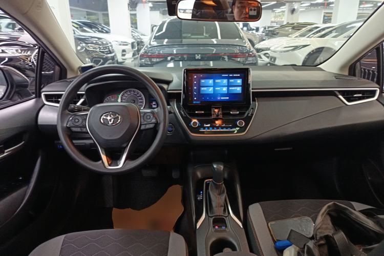 Used Toyota Corolla 2021 1.2T S-CVT Elite PLUS Edition Center Console