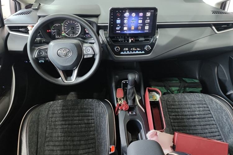 Used Toyota Corolla 2021 Dual-Engine 1.8L E-CVT Pioneer Edition Center Console
