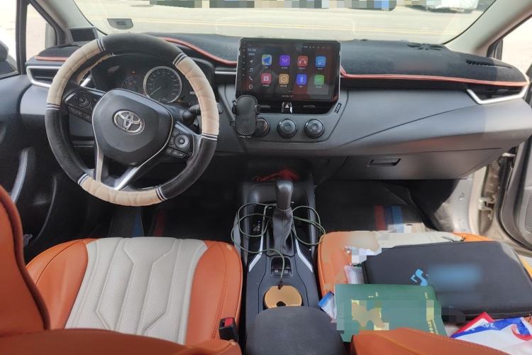 Used Toyota Corolla 2021 1.2T S-CVT Pioneer Edition Center Console