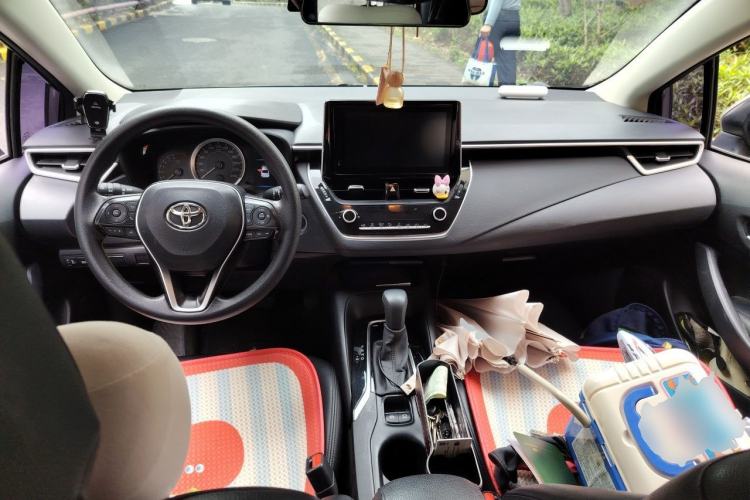 Used Toyota Corolla 2021 1.2T S-CVT Elite Edition Center Console