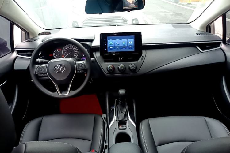 Used Toyota Corolla 2021 1.2T S-CVT Pioneer Edition Center Console
