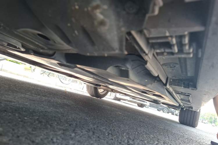 Used Toyota Corolla 2021 Dual-Motor 1.8L E-CVT Elite Edition Chassis Front Left