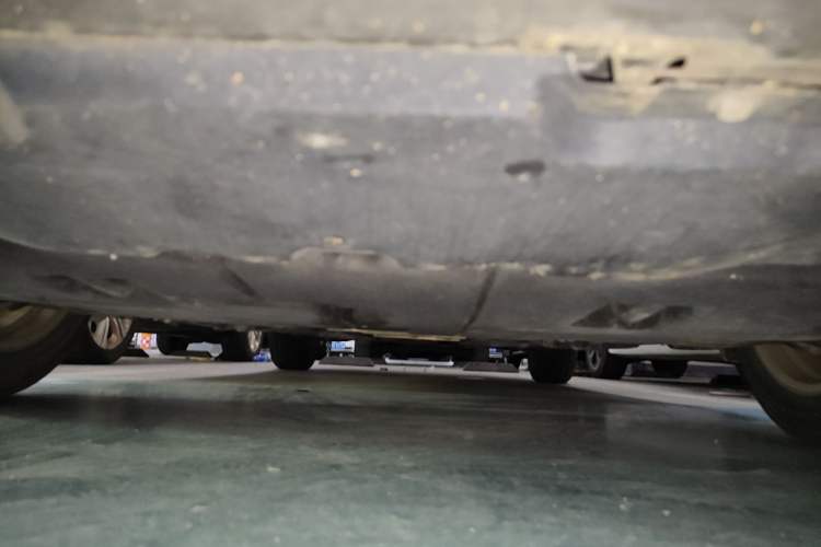Used Toyota Corolla 2021 Dual-Motor 1.8L E-CVT Elite Edition Chassis Front