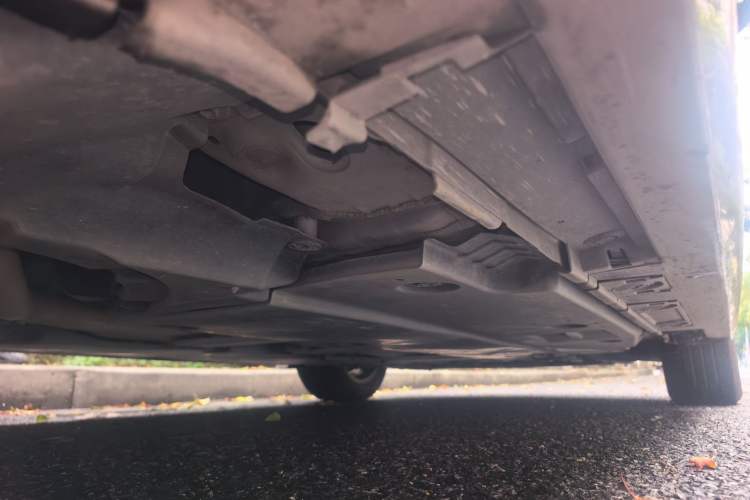 Used Toyota Corolla 2021 Dual-Motor 1.8L E-CVT Elite Edition Chassis Rear Right