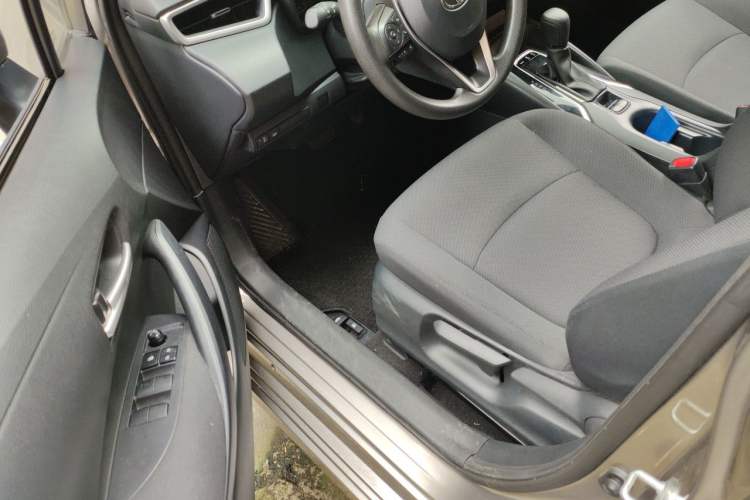 Used Toyota Corolla 2021 1.2T S-CVT Pioneer Edition Driver Seat