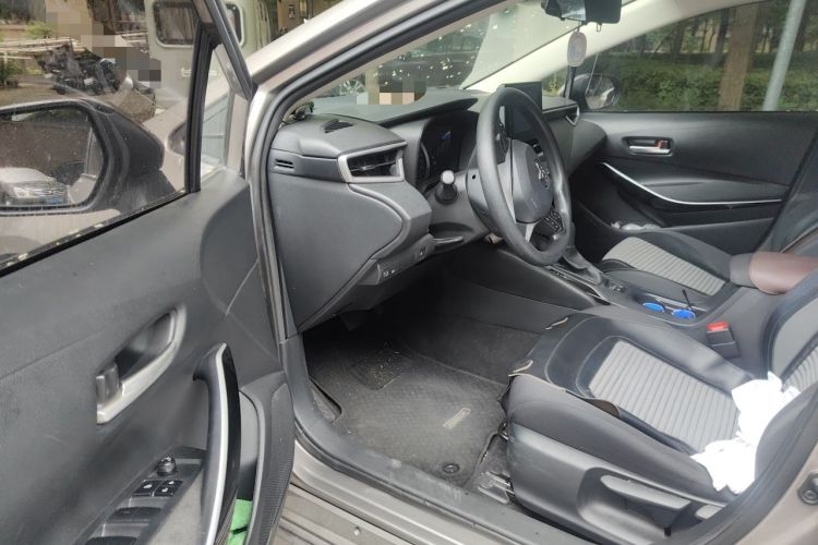 Used Toyota Corolla 2021 Dual-Engine 1.8L E-CVT Pioneer Edition Driver Seat