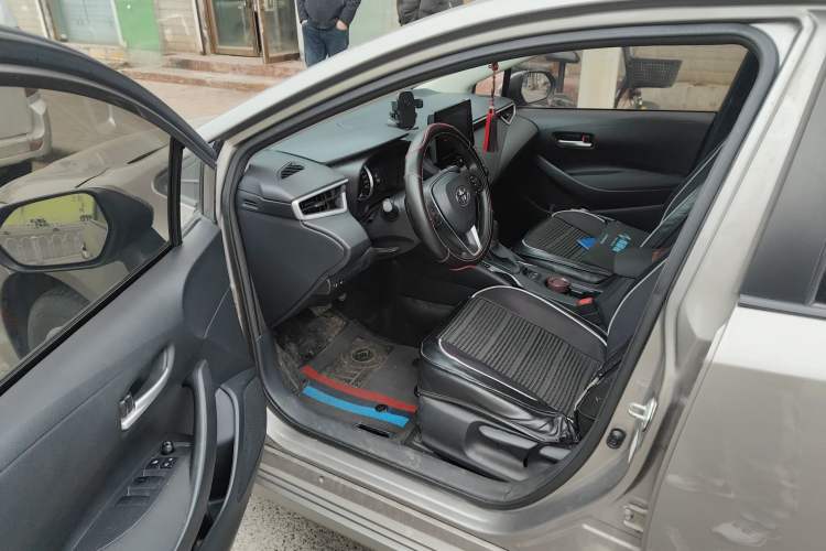 Used Toyota Corolla 2021 1.2T S-CVT Pioneer Edition Driver Seat