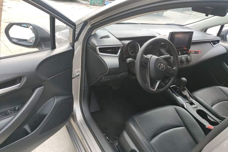 Used Toyota Corolla 2021 1.2T S-CVT Pioneer PLUS Edition Driver Seat