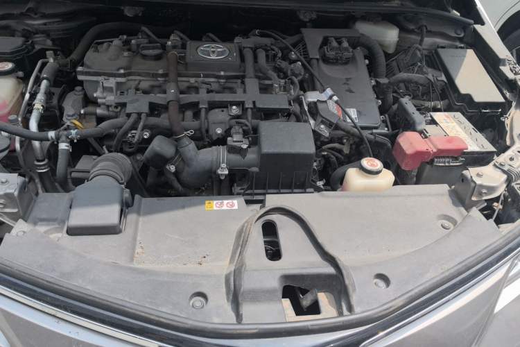 Used Toyota Corolla 2021 Dual-Motor 1.8L E-CVT Elite Edition Engine Bay