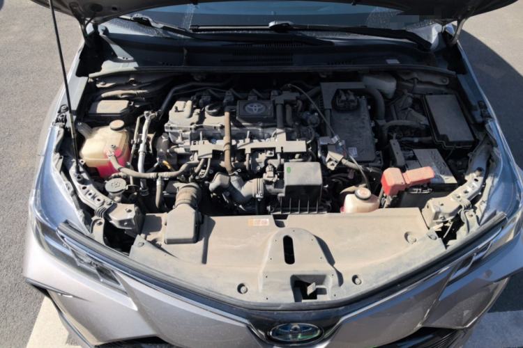 Used Toyota Corolla 2021 Dual-Motor 1.8L E-CVT Elite Edition Engine Bay