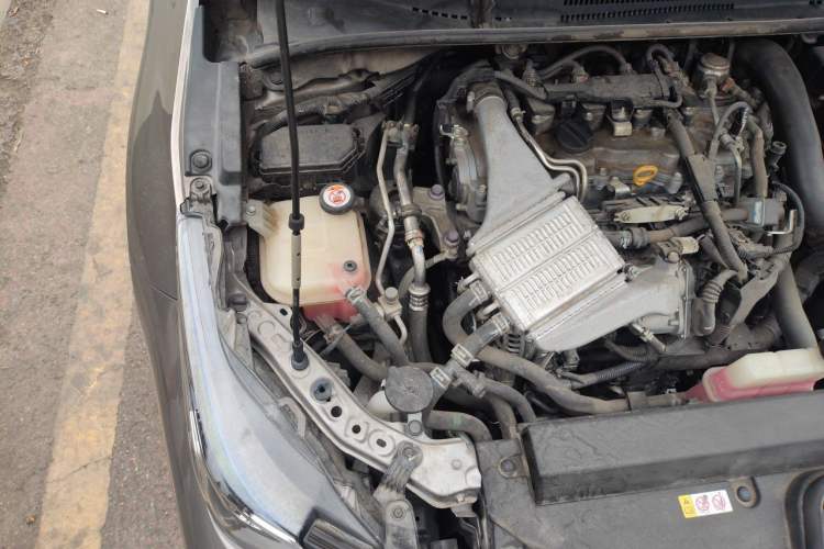 Used Toyota Corolla 2021 1.2T S-CVT Elite Edition Engine Bay Right