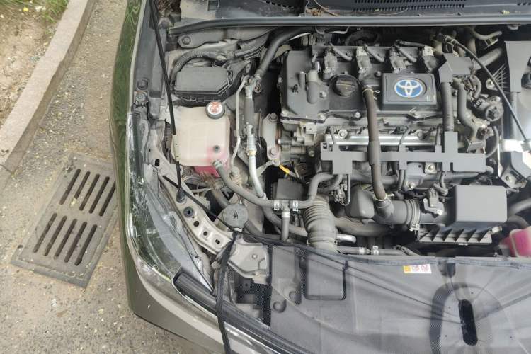 Used Toyota Corolla 2021 Dual-Engine 1.8L E-CVT Pioneer Edition Engine Bay Right