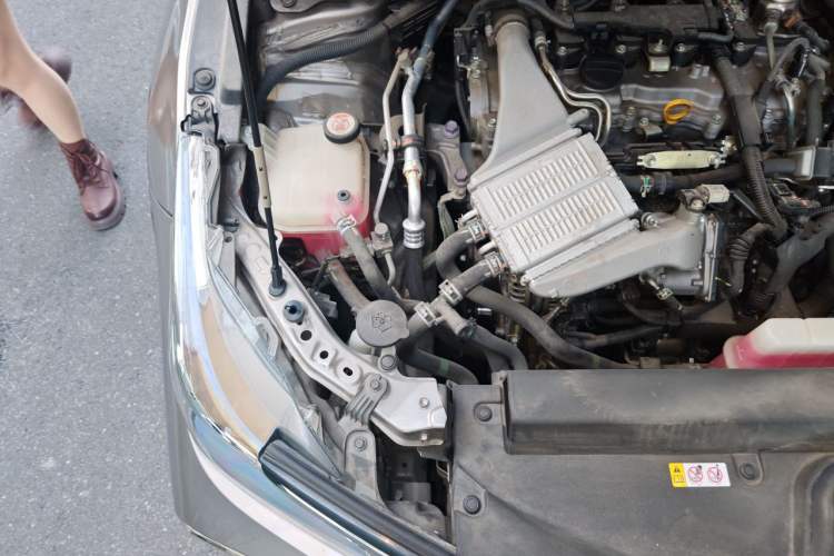 Used Toyota Corolla 2021 1.2T S-CVT Luxury Edition Engine Bay Right