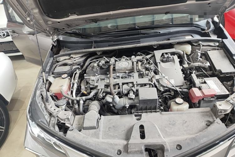 Used Toyota Corolla 2021 Dual-Engine 1.8L E-CVT Pioneer Edition Engine Bay Right