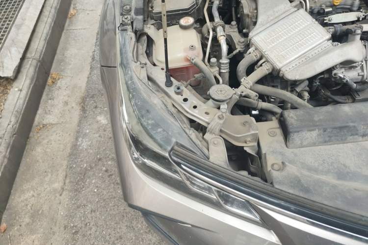 Used Toyota Corolla 2021 1.2T S-CVT Pioneer PLUS Edition Engine Bay Right