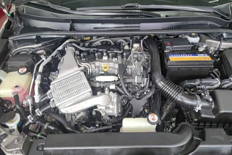 Used Toyota Corolla 2021 1.2T S-CVT Pioneer Edition Engine Bay