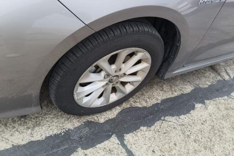 Used Toyota Corolla 2021 Dual-Motor 1.8L E-CVT Elite Edition Exterior 4