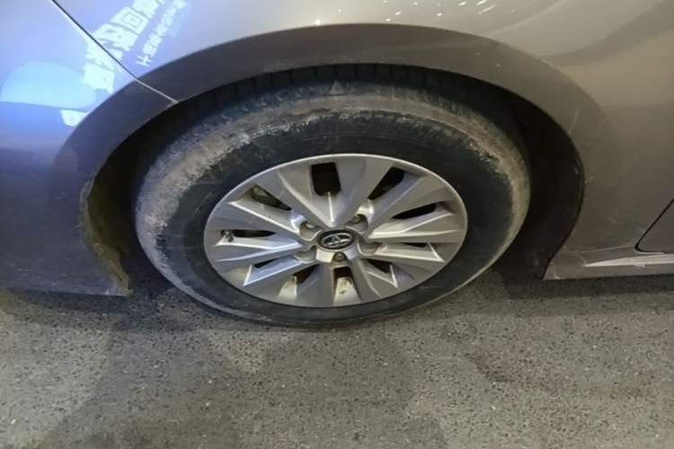Used Toyota Corolla 2021 TNGA 1.5L CVT Elite Edition Exterior 4