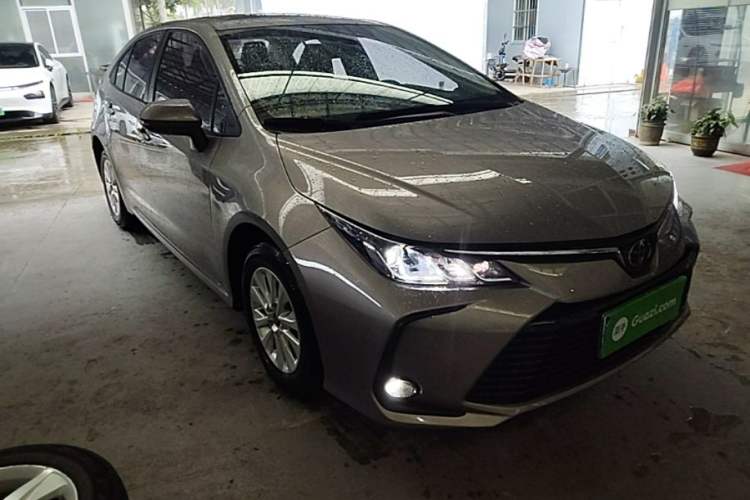 Used Toyota Corolla 2021 1.2T S-CVT Elite Edition Front Right 45 Deg