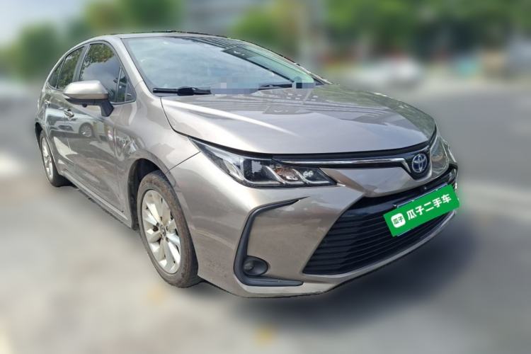 Used Toyota Corolla 2021 Dual-Motor 1.8L E-CVT Elite Edition Front Right 45 Deg