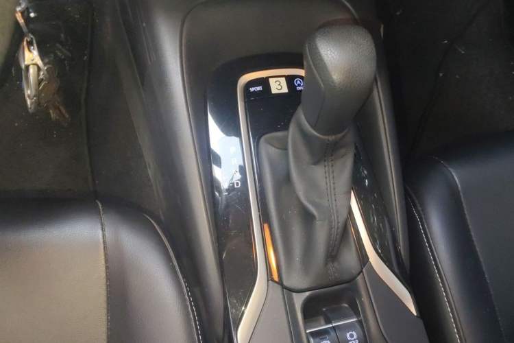 Used Toyota Corolla 2021 1.2T S-CVT Pioneer Edition Gear Lever