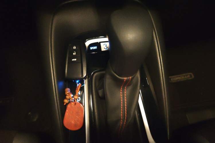 Used Toyota Corolla 2021 1.2T S-CVT Elite Edition Gear Lever
